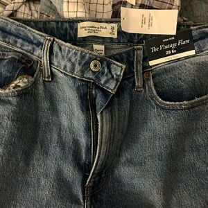Abercrombie “the vintage flare high rise curve love”